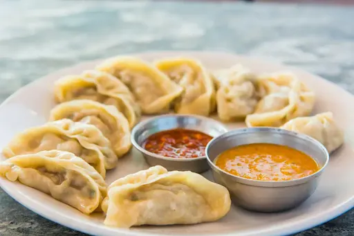 Chicken Steamed Momos