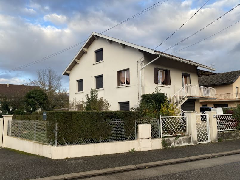 Vente maison 6 pièces 195 m² à Bourg-en-Bresse (01000), 335 000 €