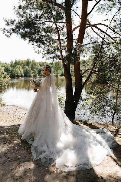 Fotógrafo de casamento Irina Kudin (kudinirina). Foto de 14 de janeiro 2021