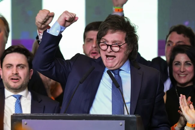 Desničarski populista Havijer Milej novi predsednik Argentine