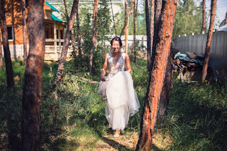 Fotógrafo de casamento Evgeniy Uraankhay (uraanxai). Foto de 23 de agosto 2017
