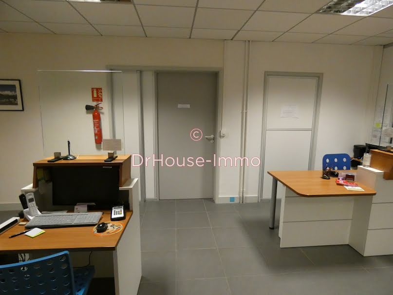 Vente locaux professionnels 6 pièces 237 m² à Orleans (45000), 312 000 €