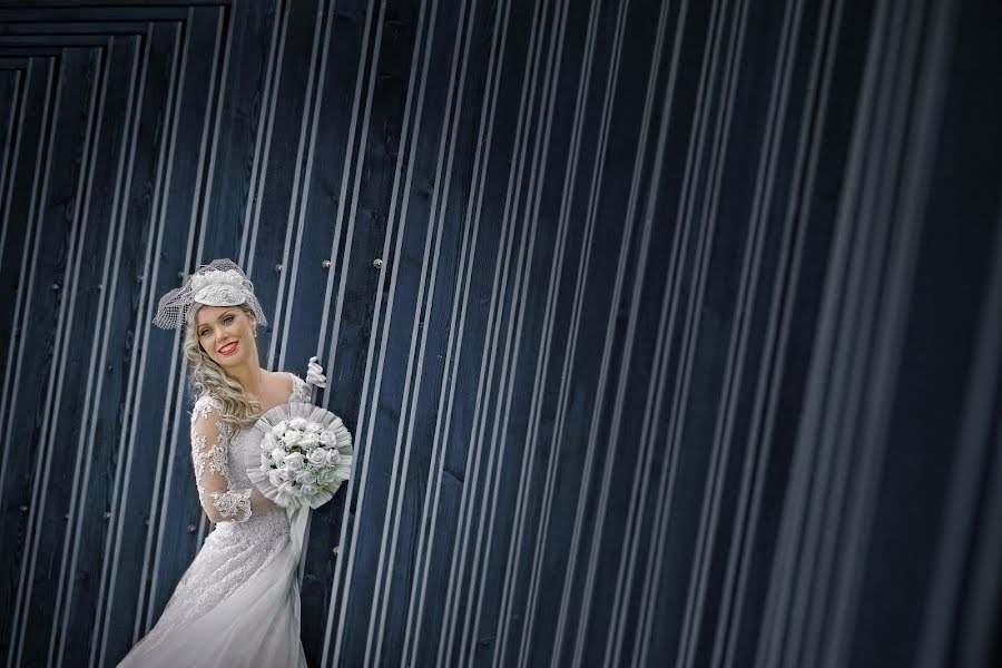 Wedding photographer Uzay Hülagü (uzayhulagu). Photo of 18 June 2016