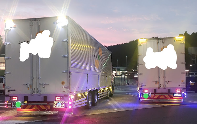 プロフィアのみちのくひとり旅・低床４軸・ランデブー🚚💨・宮城県、ゆーさん♪とコラボ✨・いつもイイネ&コメントありがとうございます🙇‍♂️に関するカスタム事例の投稿画像4枚目
