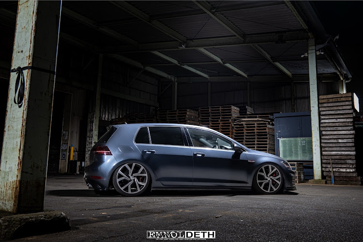 ゴルフのvw・mk7.5gti・performance・baggedに関するカスタム事例の投稿画像2枚目