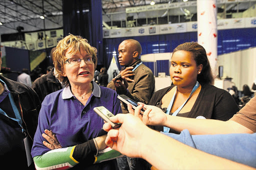 DA leader Helen Zille and DA parliamentary Leader Lindiwe Mazibuko. File photo.