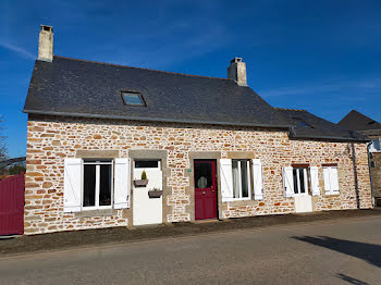 maison à Saint-Aubin-du-Désert (53)