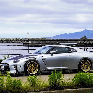 NISSAN GT-R R35