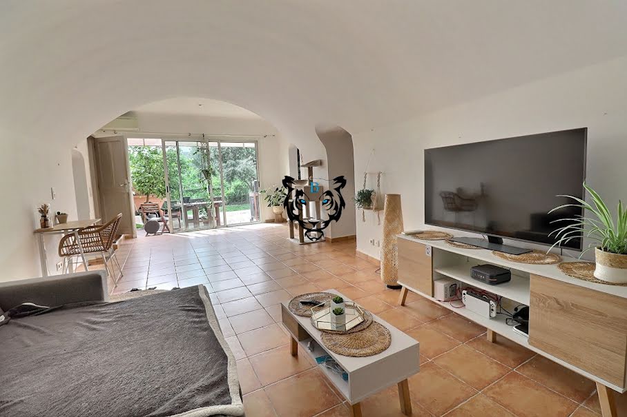 Vente maison 4 pièces 94.07 m² à Roquebrune-sur-Argens (83520), 329 000 €
