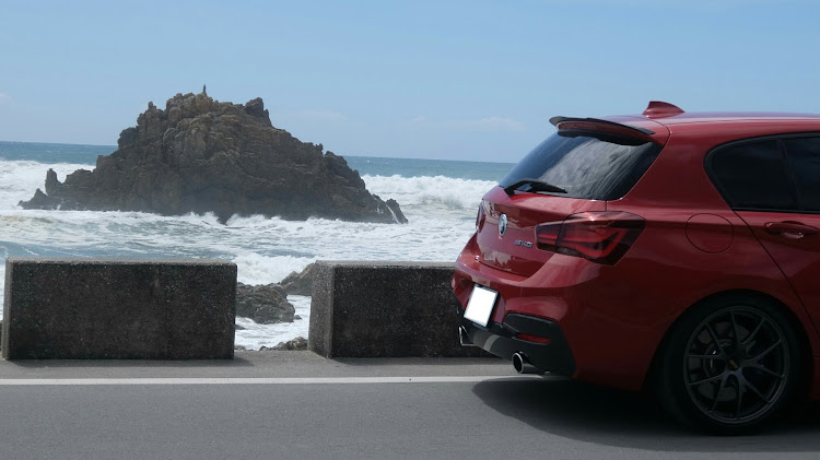1シリーズ ハッチバックのパーツレビュー・maxton design・bmw・M140iに関するカスタム事例の投稿画像1枚目