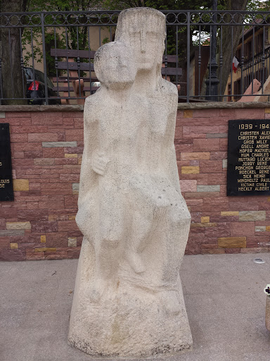 Statue