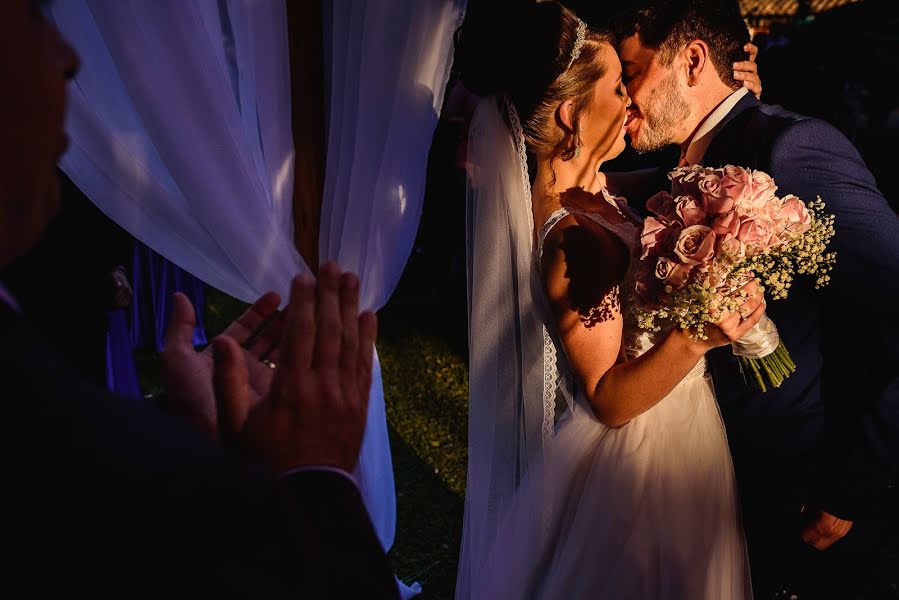 Fotógrafo de casamento Iago Lanzetta (lanzetta). Foto de 11 de outubro 2018