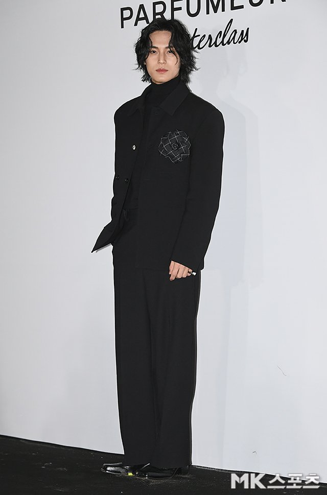 mingyu chanel 2