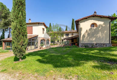 Villa avec piscine et jardin 2