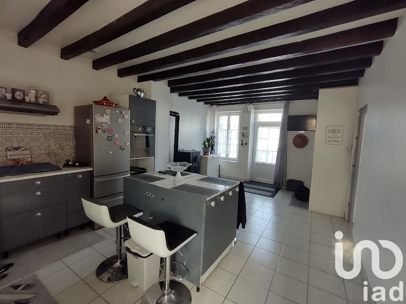 Vente maison 2 pièces 70 m² à Lange (36600), 85 000 €