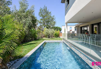 House with pool and terrace 3