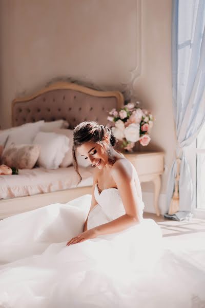 Fotógrafo de bodas Ilona Lavrova (ilonalavrova). Foto del 25 de junio 2019