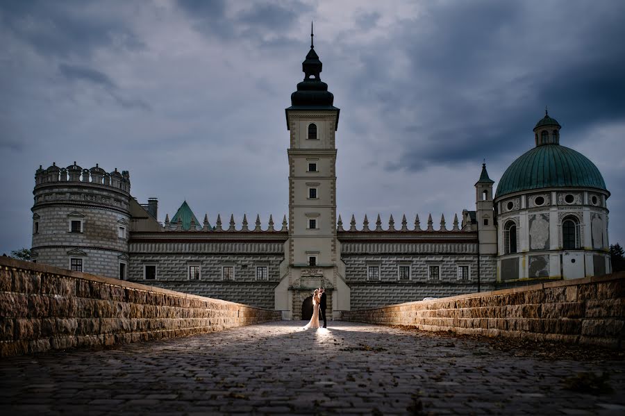 Fotograf ślubny Grzegorz Dziuba (bigmoments). Zdjęcie z 31 grudnia 2023