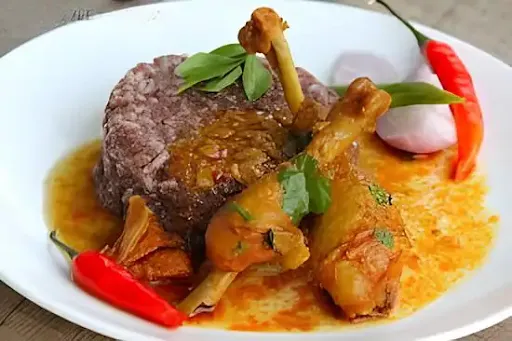 Andhra Chicken Curry With Ragi Sangati