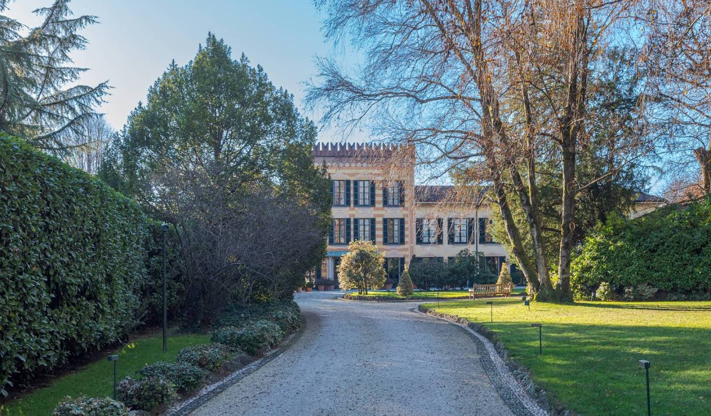 Villa avec jardin et terrasse Barlassina