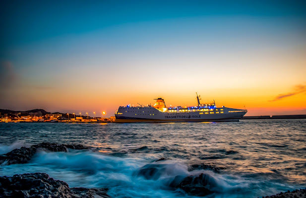 Tramonto estivo sull'isola di Pantelleria di Emanuele Garsia