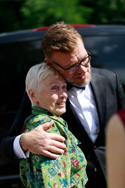 Fotógrafo de casamento Vitaliy Kolikov (hitrum). Foto de 25 de abril 2019