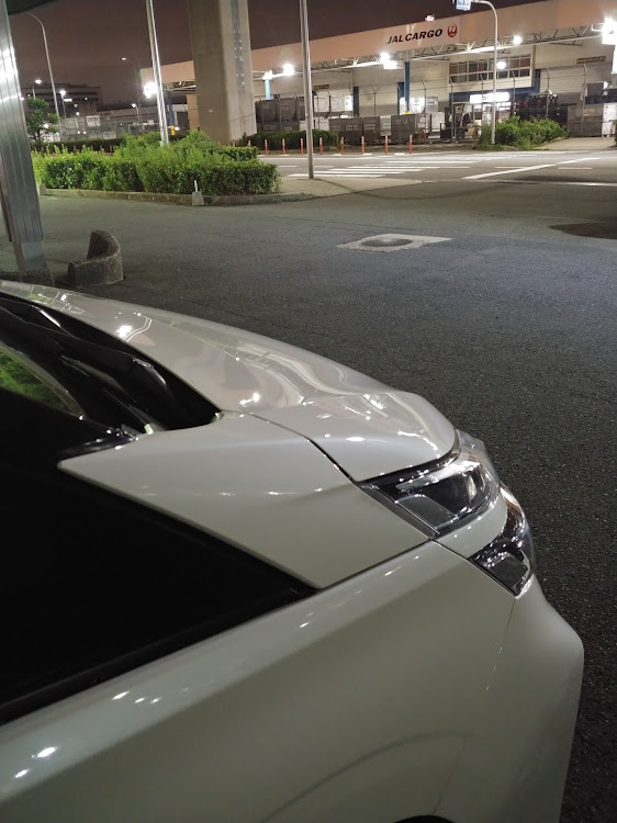 セレナの洗車・ドライブ・カメ活練習・台風一過に関するカスタム事例の投稿画像1枚目