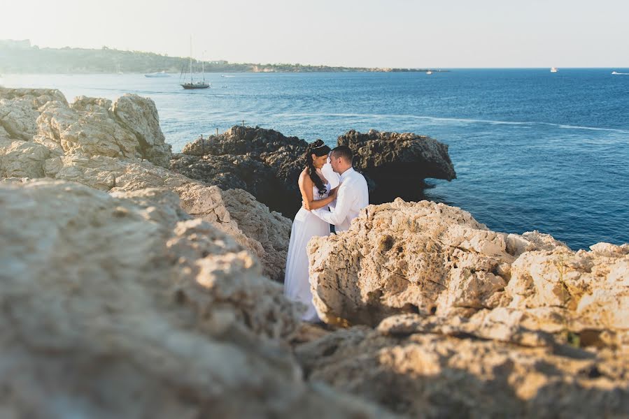 結婚式の写真家Sergios Tzollos (tzollos)。2015 8月6日の写真