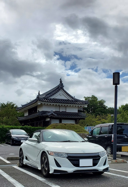 S660のドライブ・車が好きな人と繋がりたい・城とコラボ・スイーツテロ🍰に関するカスタム事例の投稿画像1枚目