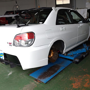インプレッサ WRX STI