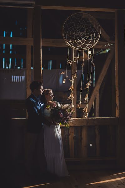婚礼摄影师Marcin Krokowski（marcinkrokowski）。2019 12月25日的照片