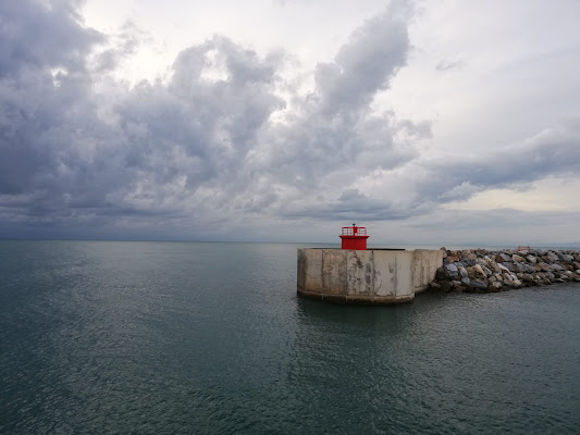 Orizzonte dal molo di andrea_antoni