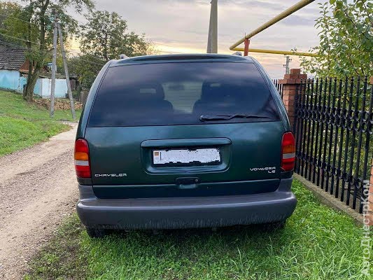 продам авто Chrysler Voyager Voyager II (GS) фото 3