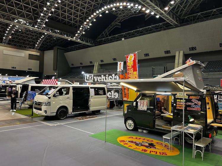 ハイエースバンの基山オフ・キャンピングカーショー・久しぶりの福岡・洒落屯車に関するカスタム事例の投稿画像9枚目