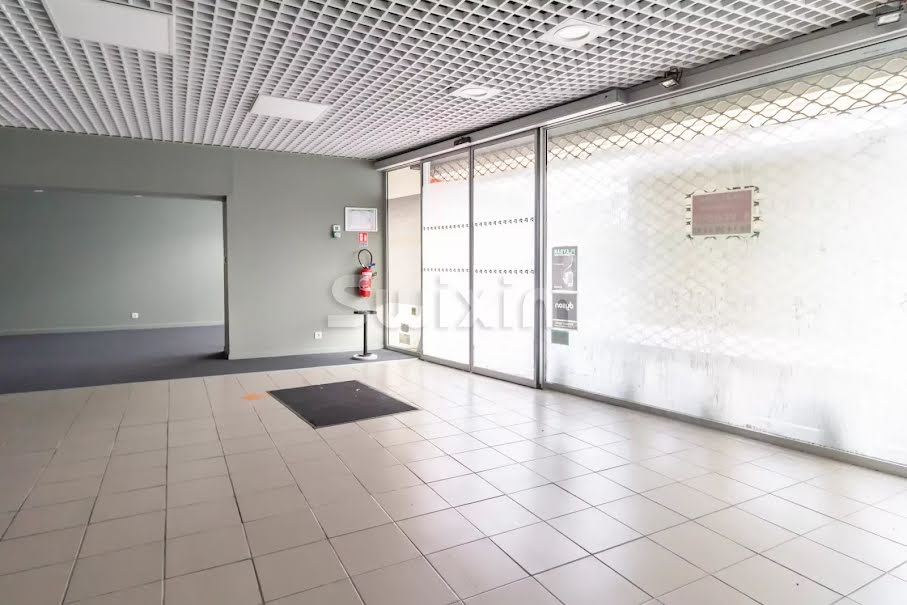 Vente locaux professionnels 4 pièces 420 m² à Salies-de-bearn (64270), 260 000 €