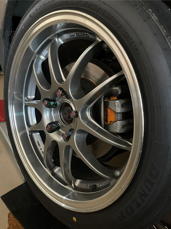 S2000のブレーキパッド交換・LSD・デフ降ろす・慣らし・ビルトインガレージに関するカスタム事例の投稿画像1枚目