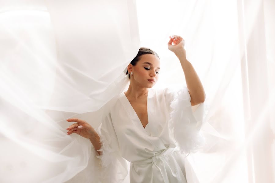 婚礼摄影师Shoshi Shi（shoshi）。6月4日的照片