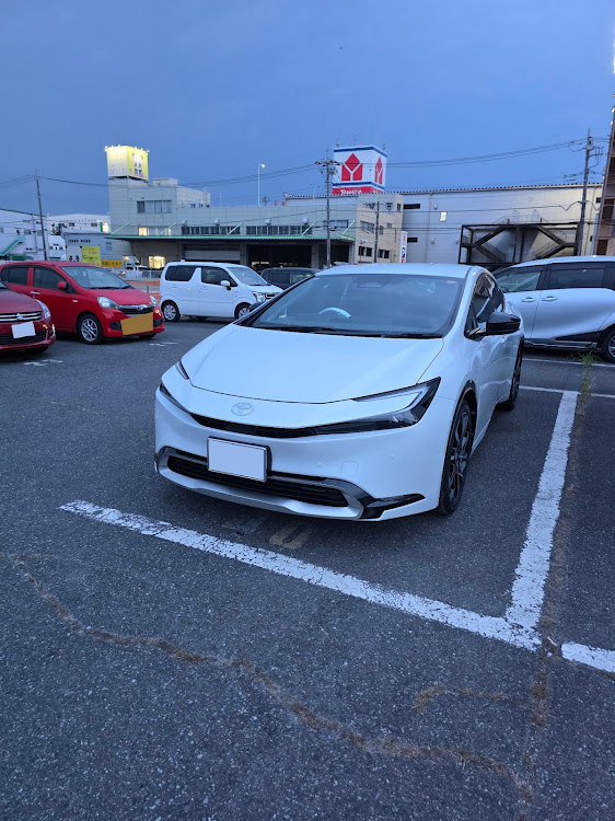 プリウスのEXキーパープレミアム・キーパーラボ新座店・自宅の駐車場・武蔵野フーズ所沢工場に関するカスタム事例の投稿画像1枚目