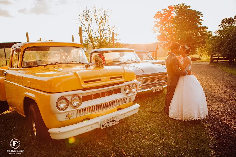 Fotógrafo de casamento Hendrikus Resende (hendrikusresend). Foto de 3 de janeiro 2019