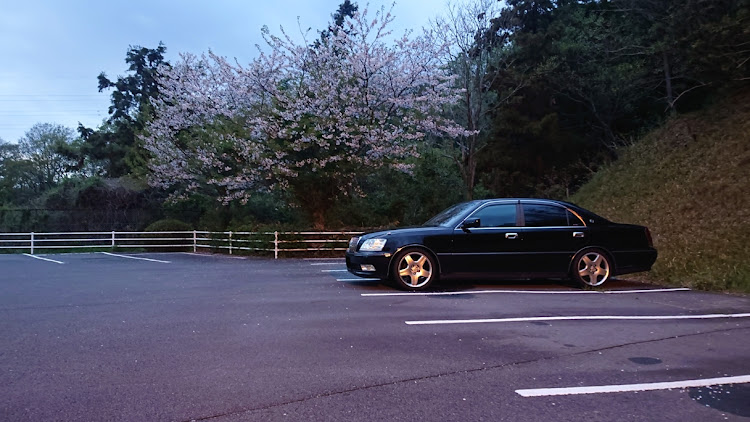 クラウンマジェスタのエムズガレージ・マジェスタ・桜に関するカスタム事例の投稿画像1枚目