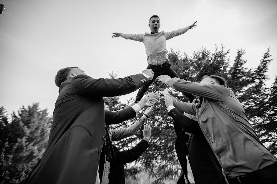 Fotografo di matrimoni Artem Suvorov (tomsuvorov). Foto del 30 novembre 2017