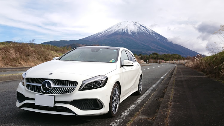 Aクラス ハッチバックの箱根ターンパイク・メルセデスベンツ・aクラス・ドライブ・富士山とコラボに関するカスタム事例の投稿画像6枚目