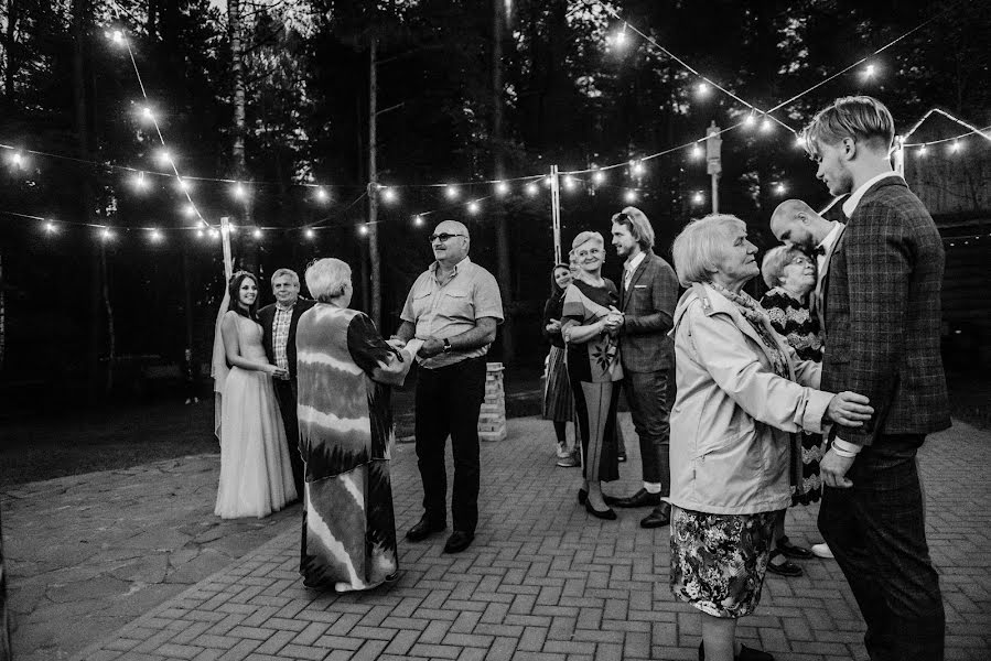 Wedding photographer Irina Perevalova (irinaperevalovaa). Photo of 3 February 2020