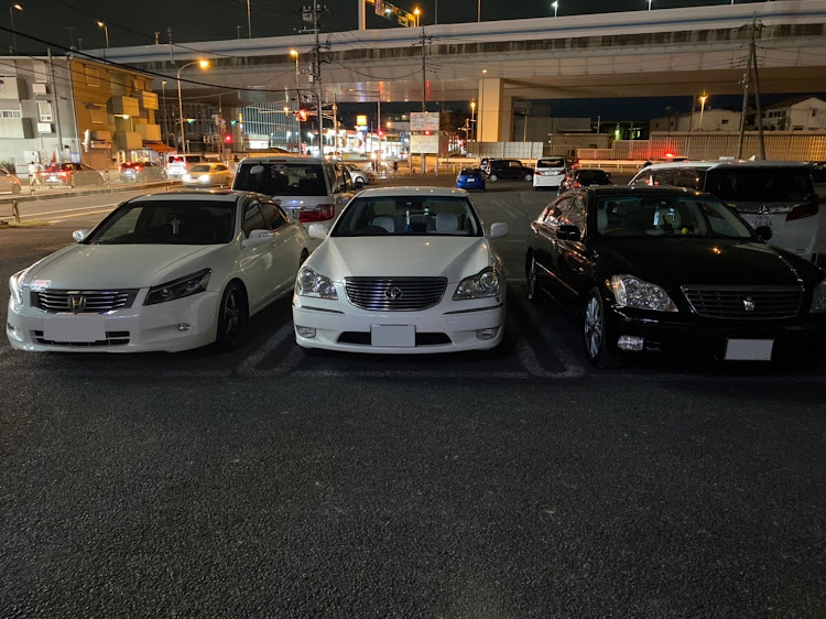 クラウンロイヤルの18クラウンマジェスタ・インスパイヤ・納車おめでとう㊗️・ドライブ・映える写真に関するカスタム事例の投稿画像2枚目