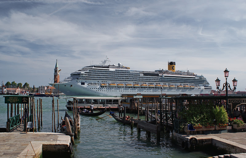 Grandi navi a Venezia: problema da risolvere con urgenza di carlo-bi