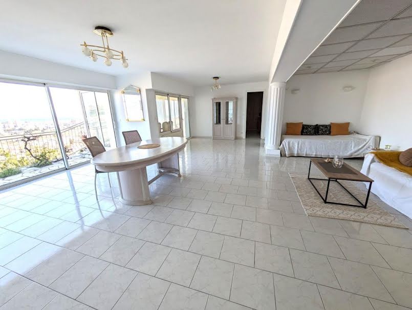 Vente villa 5 pièces 170 m² à Saint-Laurent-du-Var (06700), 898 000 €