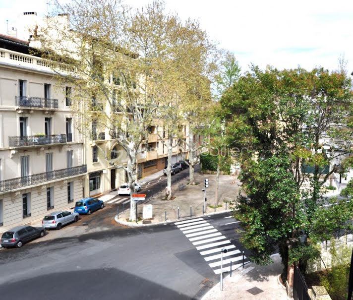 Vente appartement 5 pièces 130 m² à Beziers (34500), 224 000 €