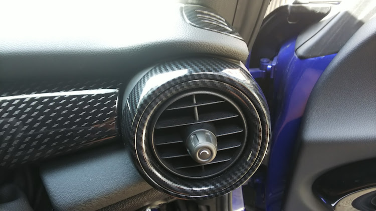 ミニクーパーSのMINI COOPER SD・MINI F56・パーツ交換・ミニクーパーS・ミニクーパーに関するカスタム事例の投稿画像3枚目
