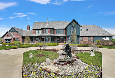 Maison avec piscine et jardin 4