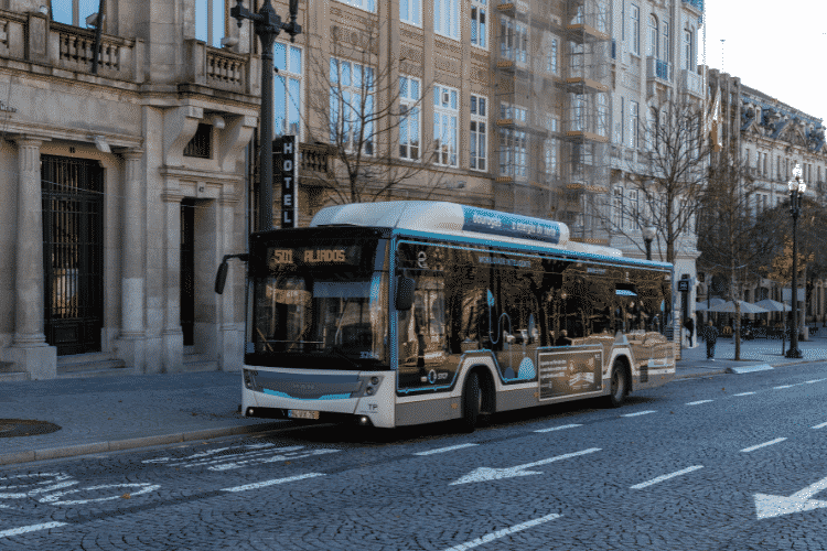 Lisbon and Porto are some of the cities with best public transport in Portugal